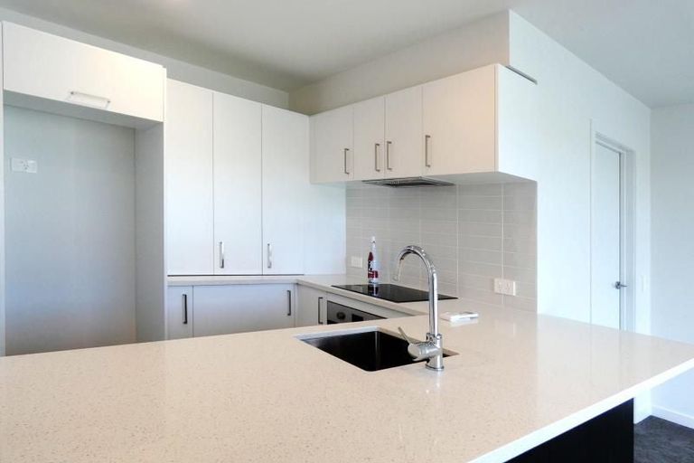 Photo of property in 6/764 Beach Road, Browns Bay, Auckland, 0630