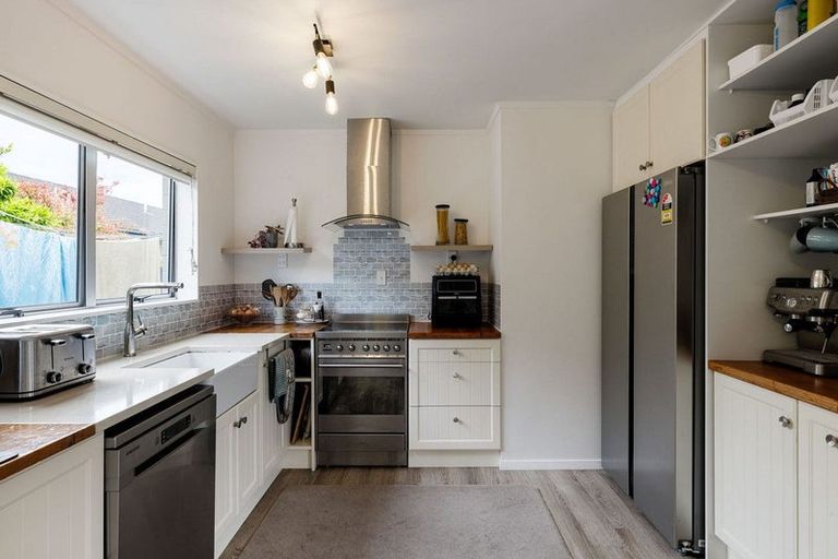 Photo of property in 50b Williams Street, Cambridge, 3434