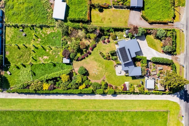 Photo of property in 475 Manawapou Road, Hawera, 4672