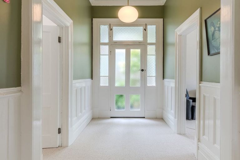 Photo of property in 22 Neidpath Road, Mornington, Dunedin, 9011