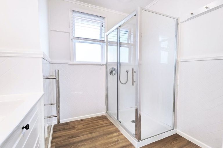 Photo of property in 10 Sheehan Avenue, Papakura, 2110