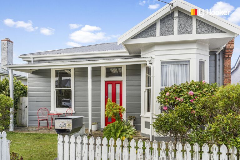 Photo of property in 44 Eastbourne Street, Caversham, Dunedin, 9012