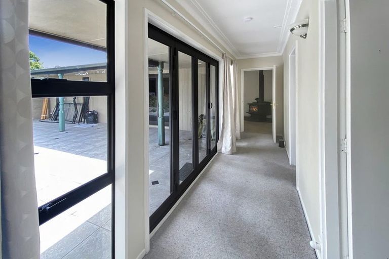 Photo of property in 12 Bowen Street, Southbridge, 7602