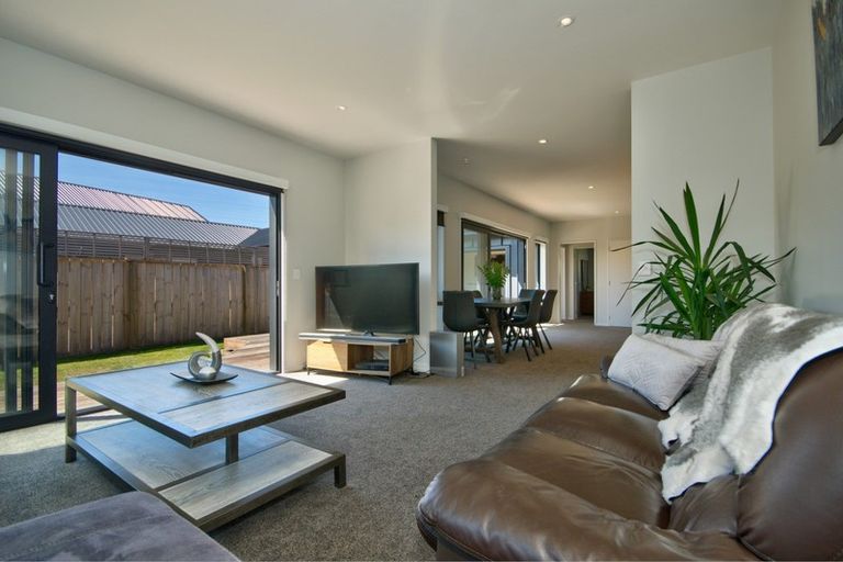 Photo of property in 74 Toni's Terrace, Lower Shotover, Queenstown, 9304