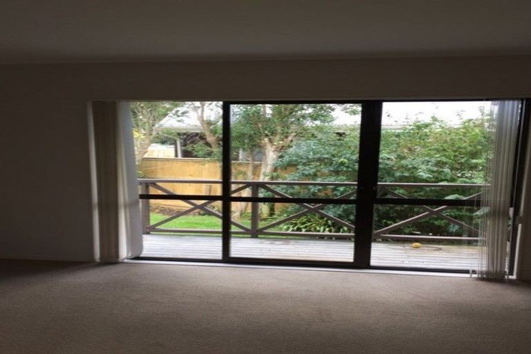 Photo of property in 2/45 Hutchinson Avenue, New Lynn, Auckland, 0600