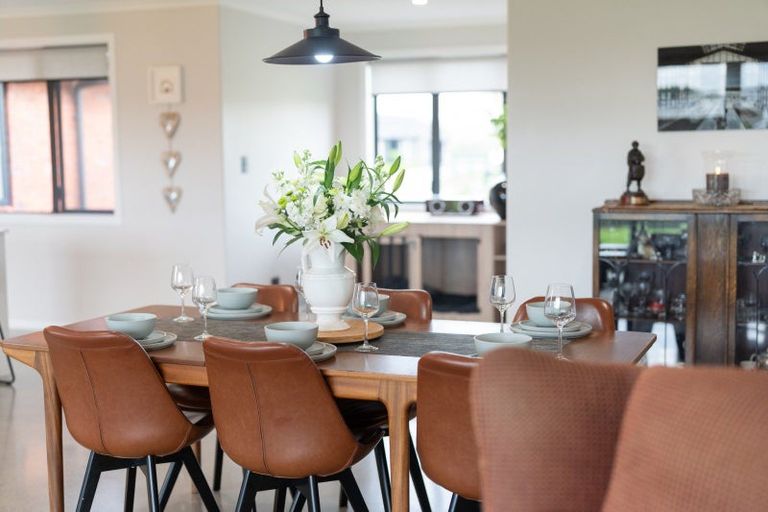 Photo of property in 43 Seachange Drive, Leamington, Cambridge, 3432