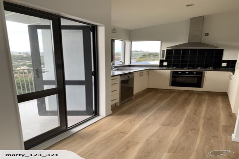 Photo of property in 52 Cunliffe Street, Churton Park, Wellington, 6037