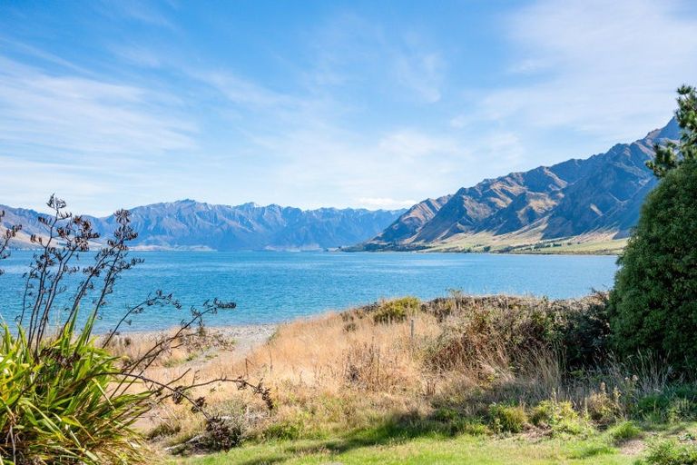 Photo of property in 18 Denniston Road, John Creek, Wanaka, 9382