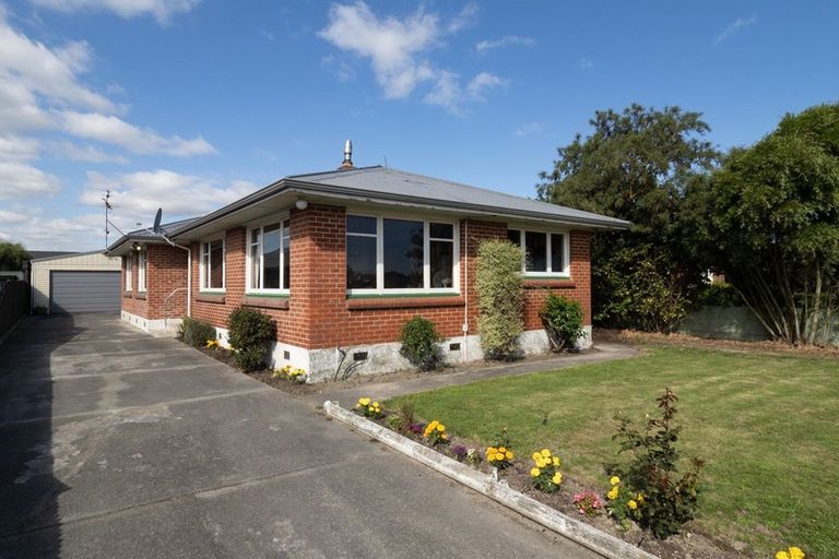 Photo of property in 39 Johnstone Street, Tinwald, Ashburton, 7700