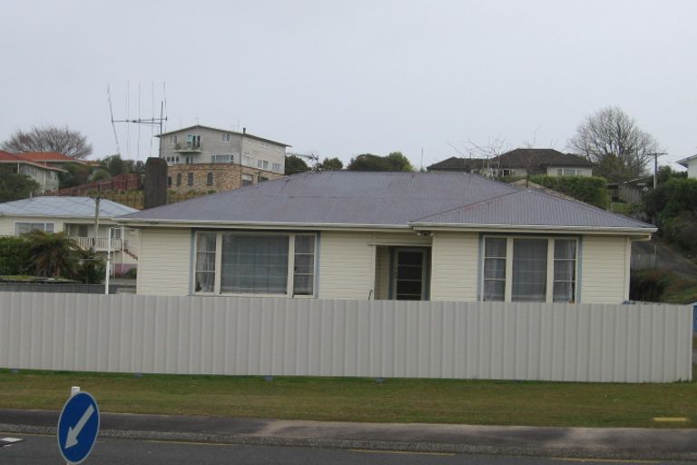 Photo of property in 45 Livingstone Avenue, Nawton, Hamilton, 3200