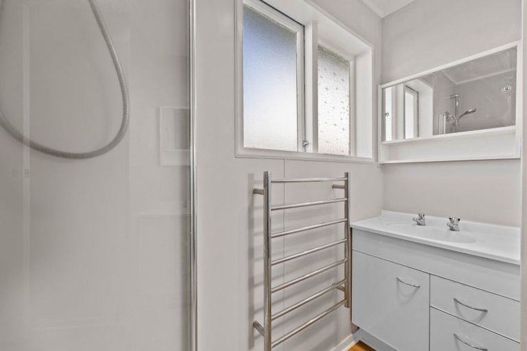 Photo of property in 16 Te Takinga Street, Turangi, 3334