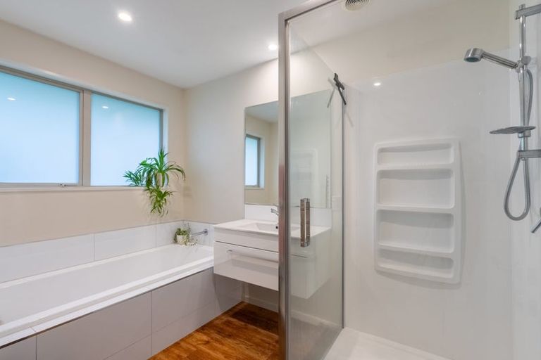 Photo of property in 5 Parsonage Road, Woodend, 7610