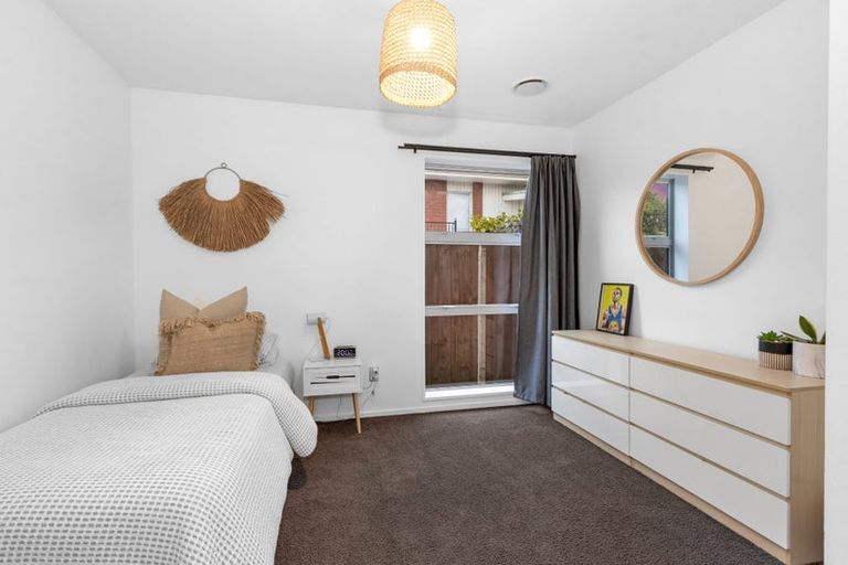 Photo of property in 311 Avonhead Road, Avonhead, Christchurch, 8042