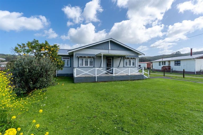 Photo of property in 35 Otiria Road, Moerewa, 0211