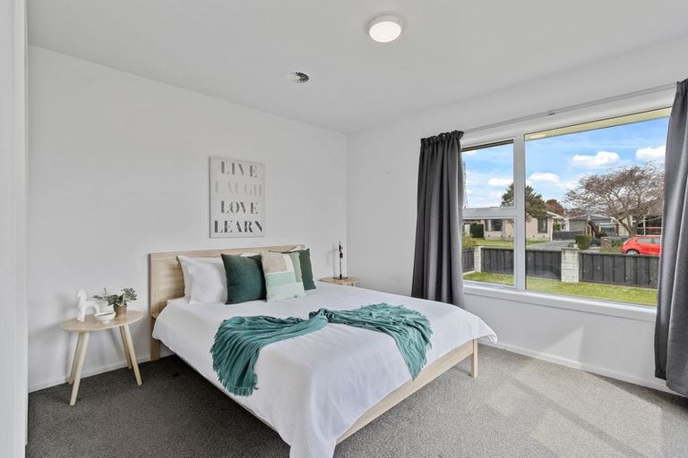 Photo of property in 22 Skerten Avenue, Hornby, Christchurch, 8042