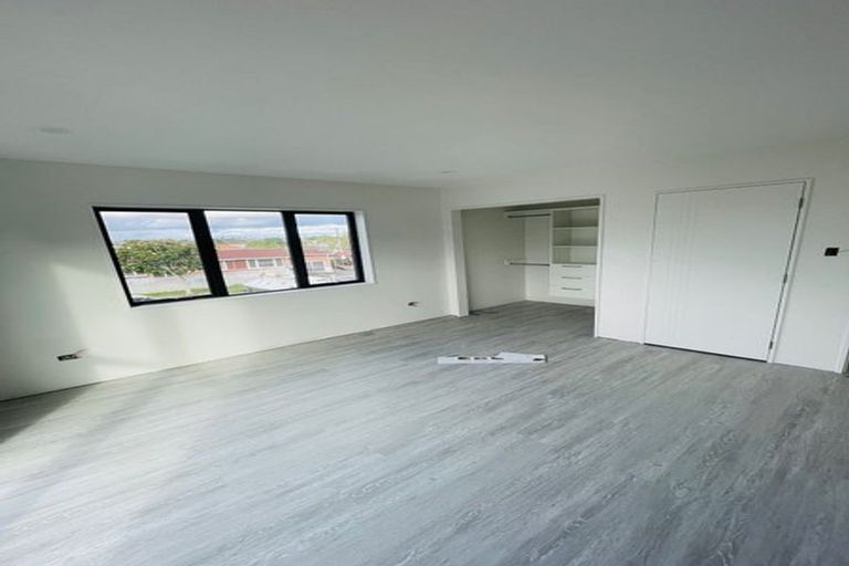 Photo of property in 187a Gray Avenue, Papatoetoe, Auckland, 2024