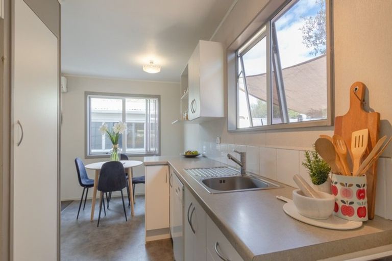 Photo of property in 90a Moore Street, Leamington, Cambridge, 3432