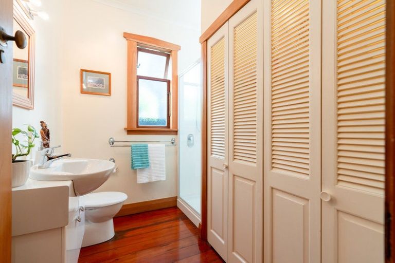 Photo of property in 9 Falkirk Avenue, Seatoun, Wellington, 6022