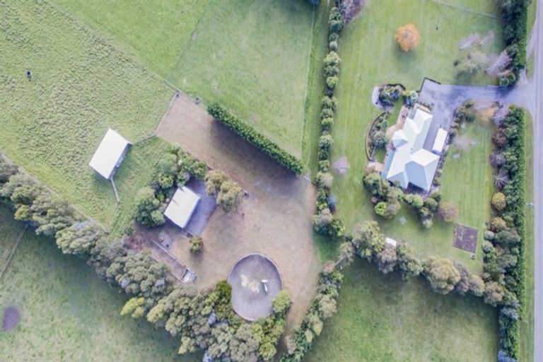 Photo of property in 251 Elliotts Road, Cust, Rangiora, 7471