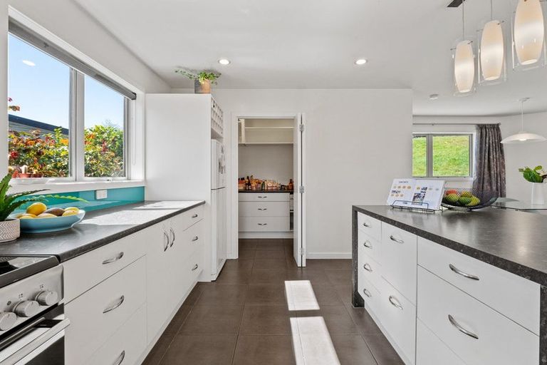 Photo of property in 8 Widgeon Place, Lake Hayes, Queenstown, 9304