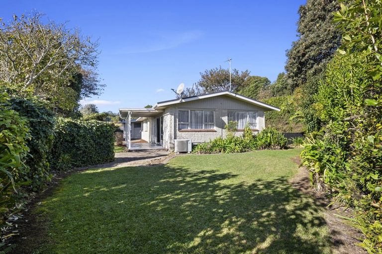 Photo of property in 43a Cumberland Street, Merrilands, New Plymouth, 4312