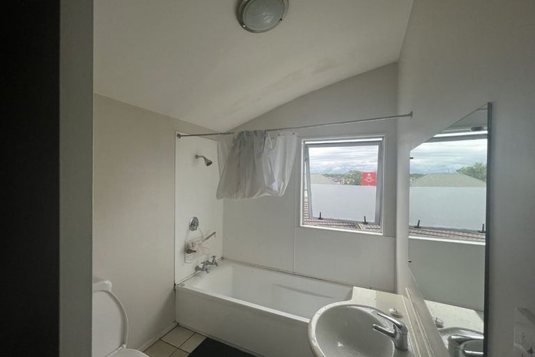 Photo of property in 3/272 Stanmore Road, Richmond, Christchurch, 8013