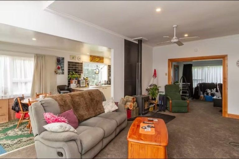 Photo of property in 196a Wise Street, Wainuiomata, Lower Hutt, 5014