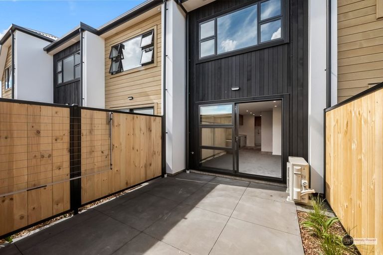 Photo of property in 13/489 Riverside Drive, Fairfield, Lower Hutt, 5011