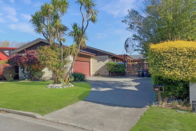 Photo of property in 17 Yellowstone Crescent, Burwood, Christchurch, 8083