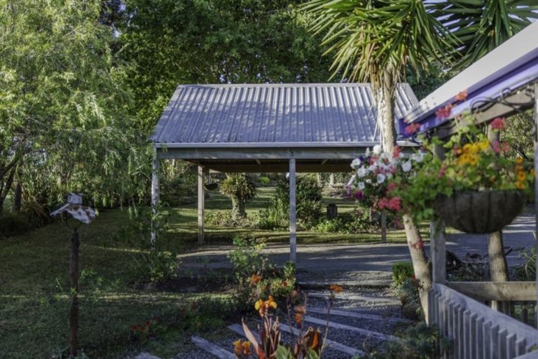 Photo of property in 3 West Road, Kaukapakapa, 0873