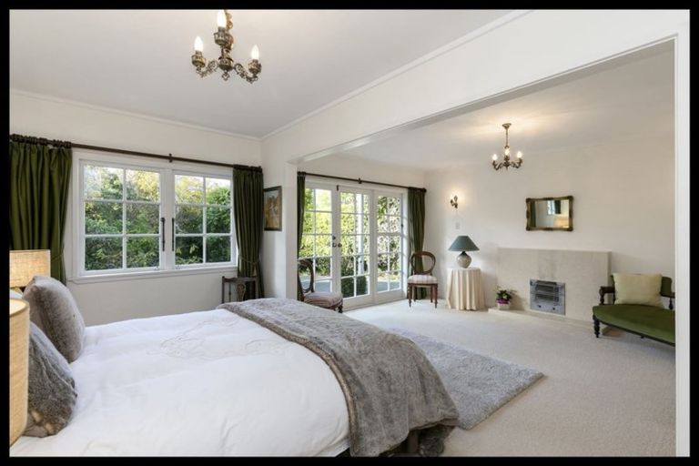 Photo of property in 11 Cockayne Road, Khandallah, Wellington, 6035