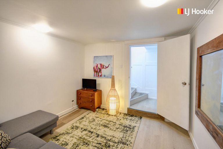 Photo of property in 2 Waireka Street, Ravensbourne, Dunedin, 9022