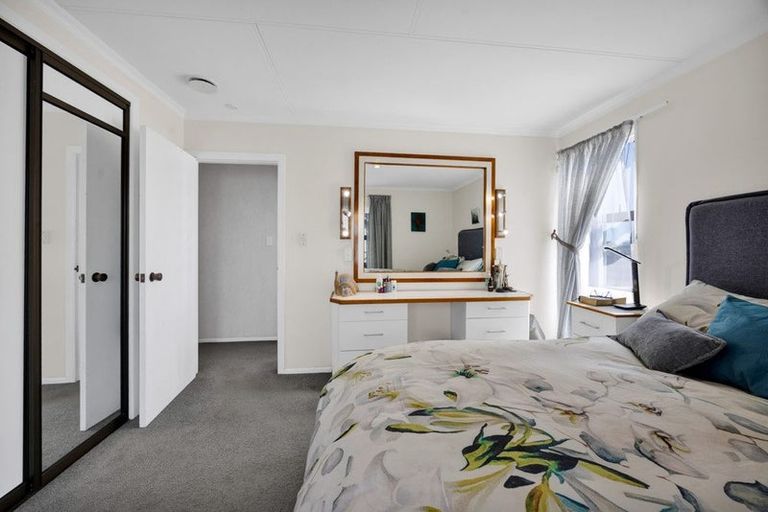 Photo of property in 7 Ponderosa Place, Opunake, 4616