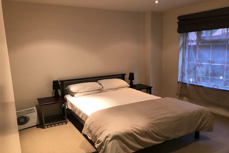 Photo of property in The Quay, 1/332b1 Lambton Quay, Wellington Central, Wellington, 6011
