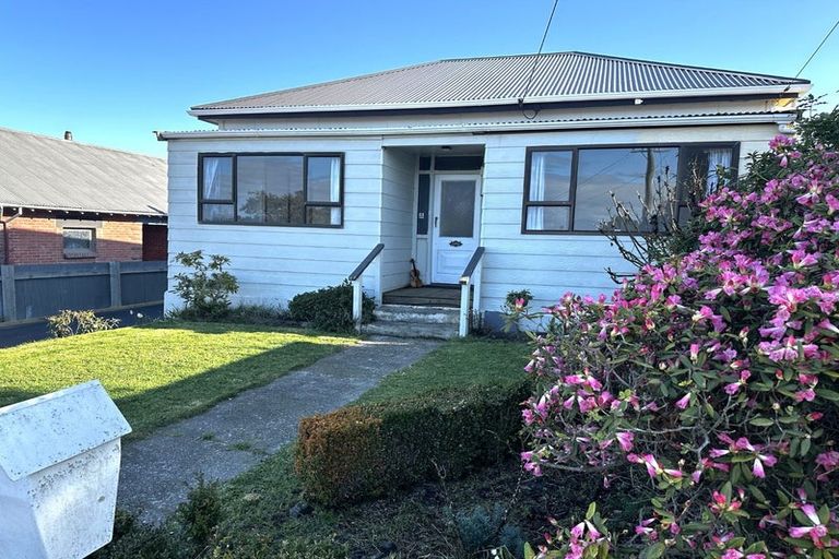 Photo of property in 35 Edward Street, Parkside, Timaru, 7910