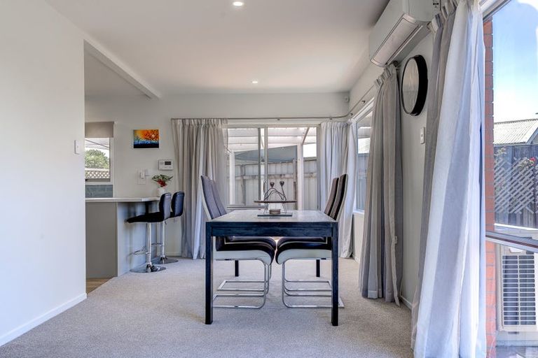 Photo of property in 4 Morrow Avenue, St Andrews, Hamilton, 3200