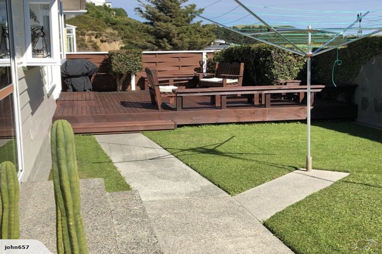 Photo of property in 66 Southgate Road, Southgate, Wellington, 6023