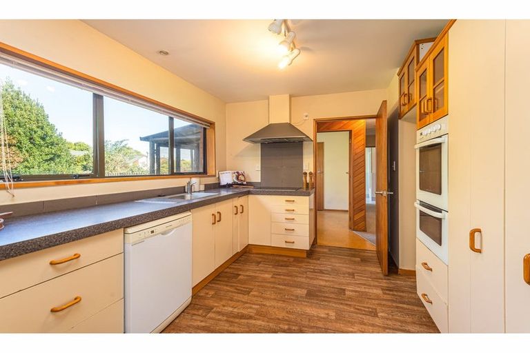 Photo of property in 381 Harewood Road, Bishopdale, Christchurch, 8053