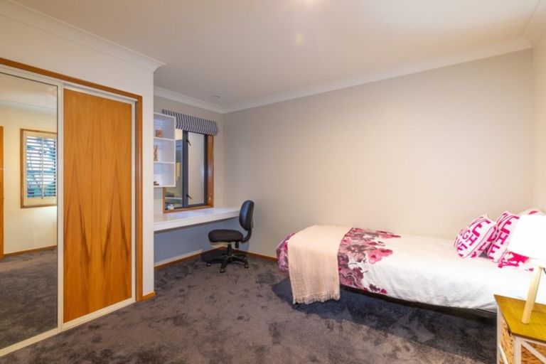 Photo of property in 15 Neptune Place, Waimairi Beach, Christchurch, 8083