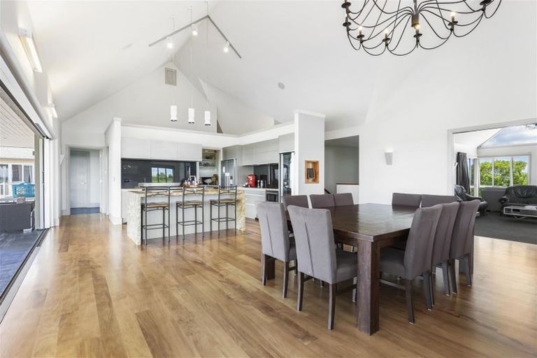 Photo of property in 759 Tuhikaramea Road, Ngahinapouri, Hamilton, 3290