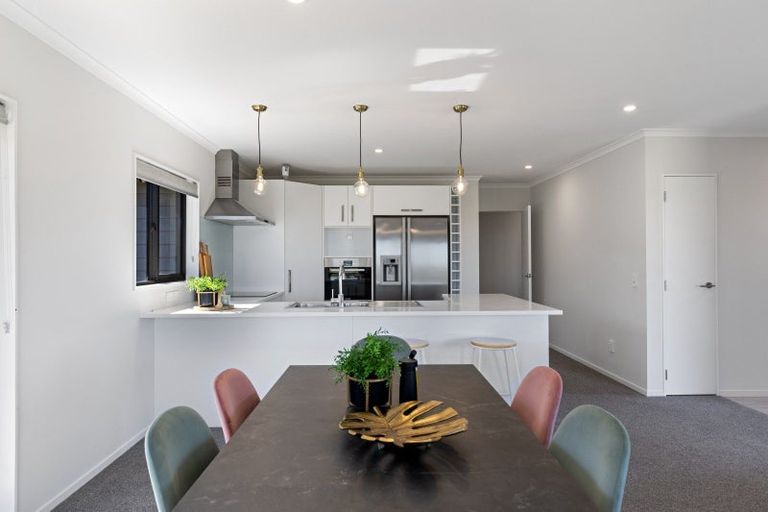 Photo of property in 67 Albert Road, Devonport, Auckland, 0624