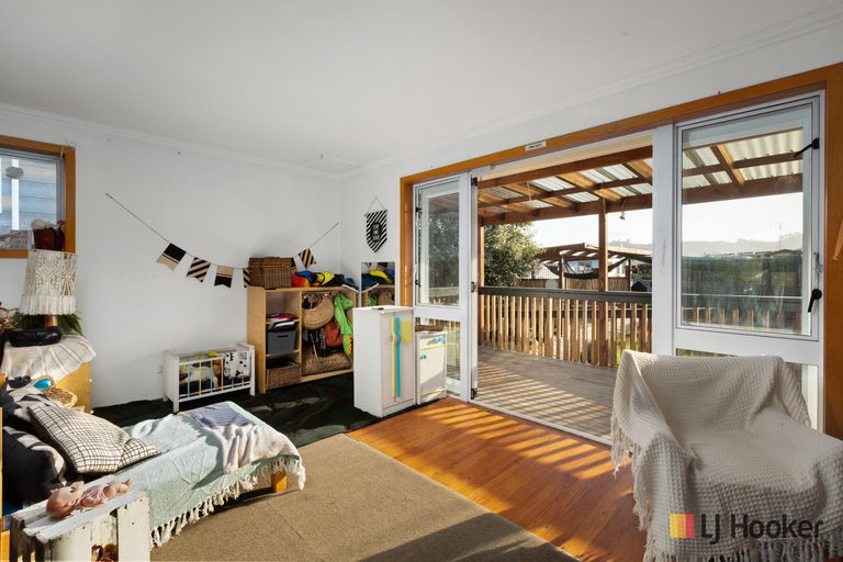 Photo of property in 44 Dillon Street, Waihi Beach, 3611