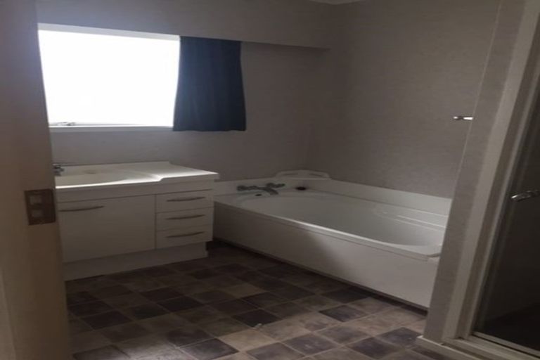 Photo of property in 279 Rodney Street, Wellsford, 0900