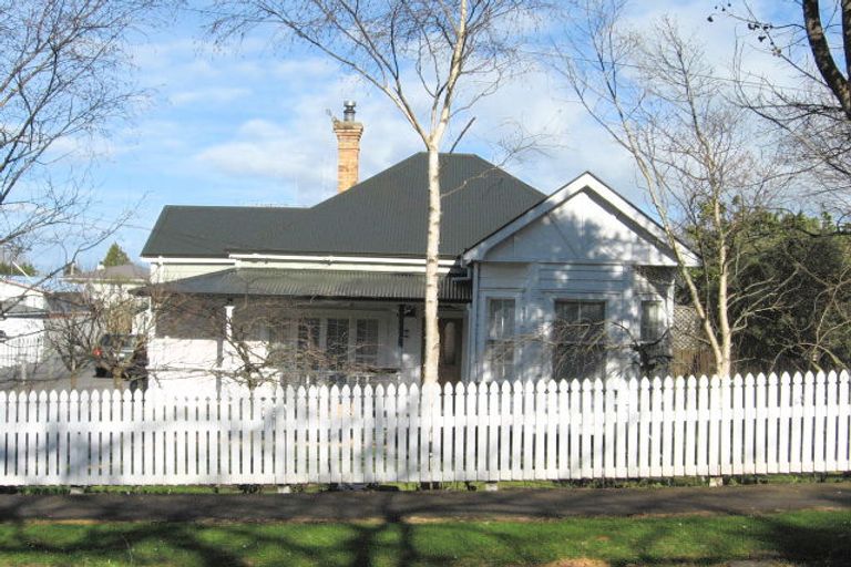 Photo of property in 105 Parawai Road, Thames, 3500