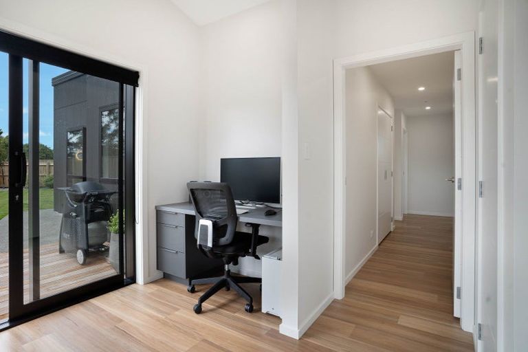 Photo of property in 58 Tuatahi Avenue, Solway, Masterton, 5810