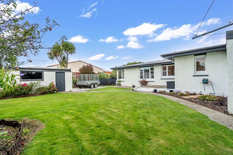 Photo of property in 12 Weka Street, Waikiwi, Invercargill, 9810