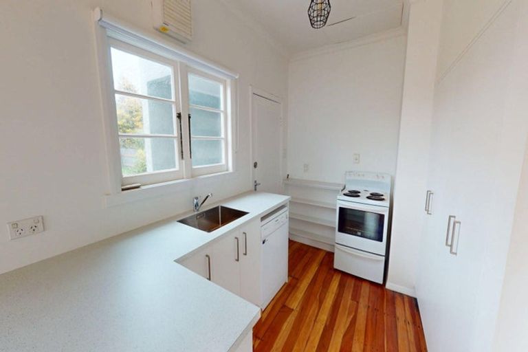 Photo of property in 87 Havill Street, Takaro, Palmerston North, 4410