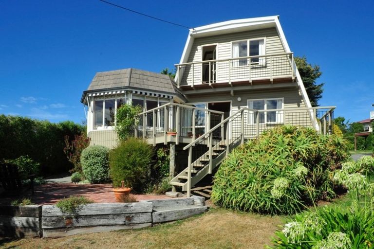 Photo of property in 12 Te Papau Crescent, Diamond Harbour, 8972