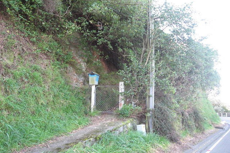 Photo of property in 37 Ngaio Gorge Road, Ngaio, Wellington, 6035