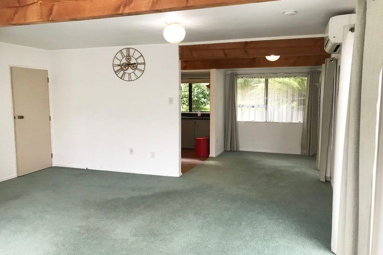 Photo of property in 3 Hazlewood Avenue, Karori, Wellington, 6012